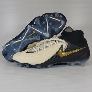 Mens Size 8.5 Nike Phantom Luna 2 Elite AG Pro Mad Ready Pack Soccer FQ8932-100